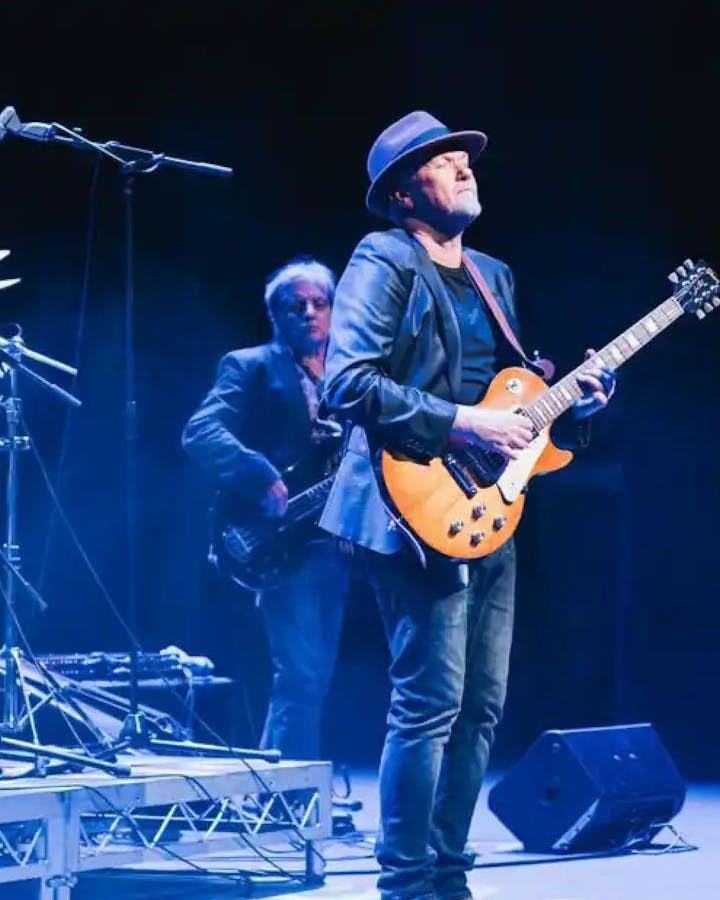Featured image for “Six String Blues Tribute: Matt Arthur & The Lazybones Live at Club Sapphire”