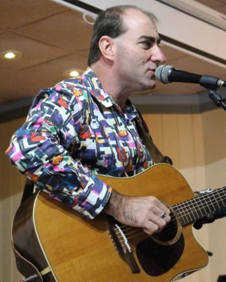 Featured image for “Live Music Night with Matt Preo at Club Sapphire: Australian Tunes & Good Vibes”